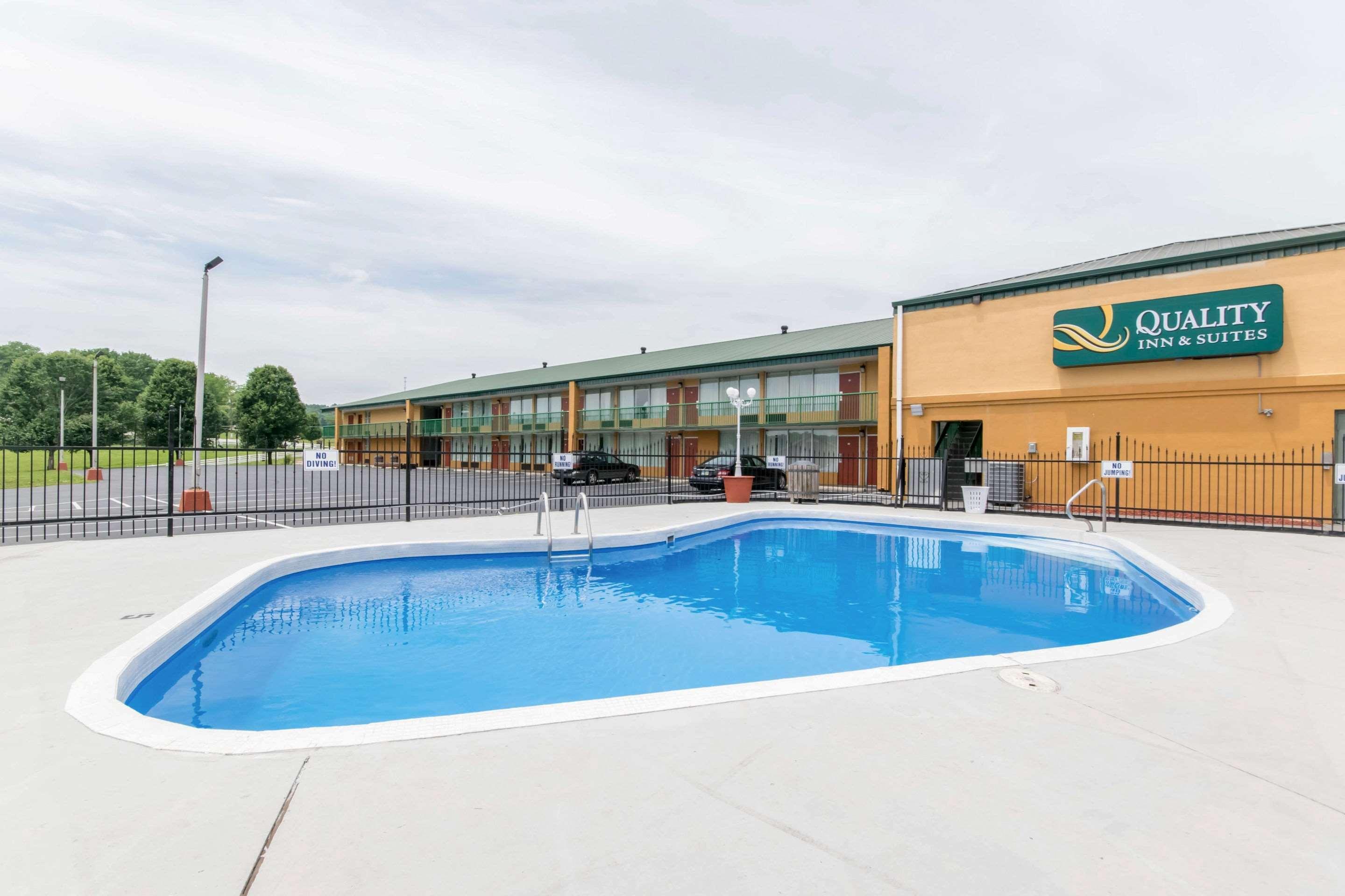 Quality Inn & Suites Horse Cave Zewnętrze zdjęcie