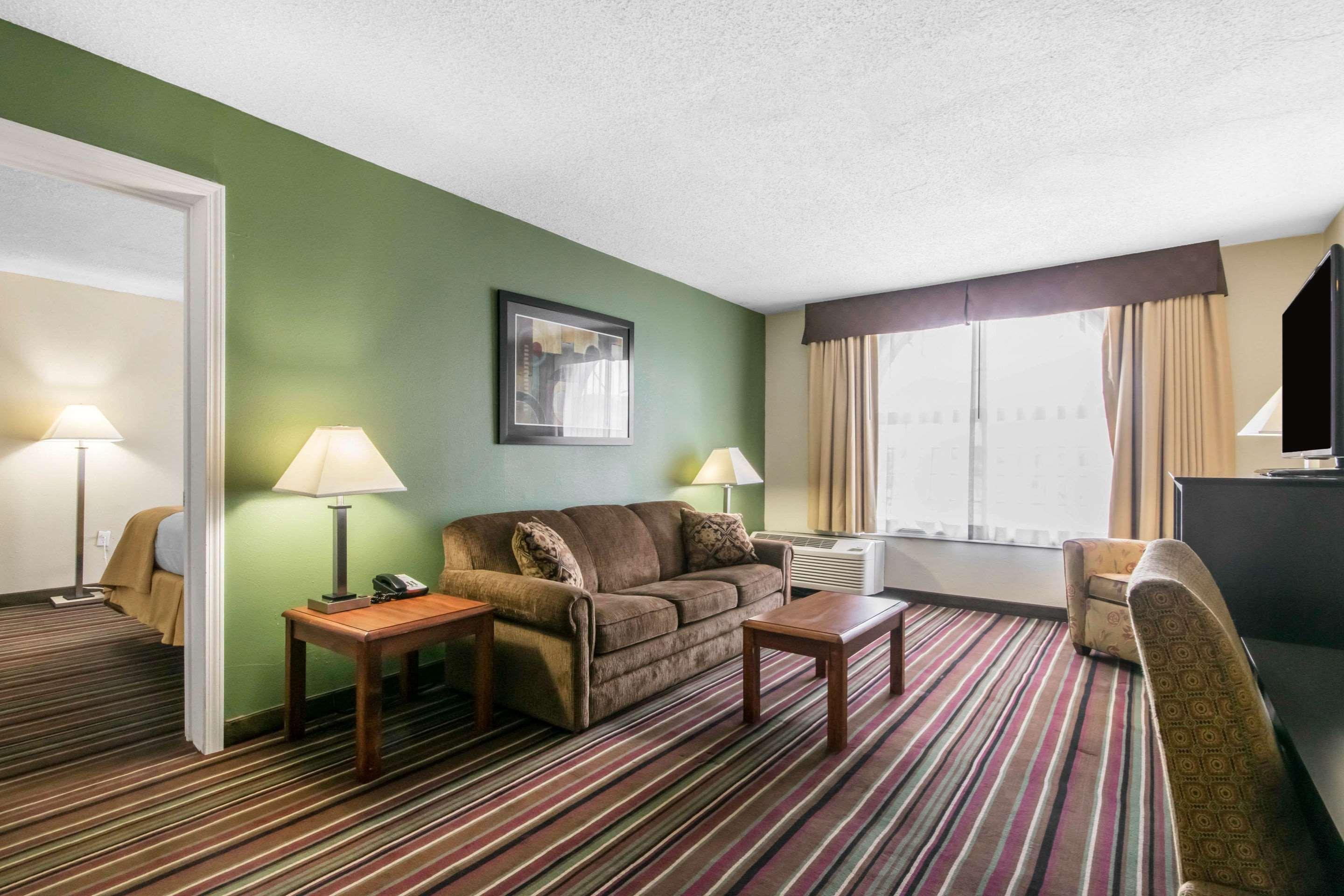 Quality Inn & Suites Horse Cave Zewnętrze zdjęcie