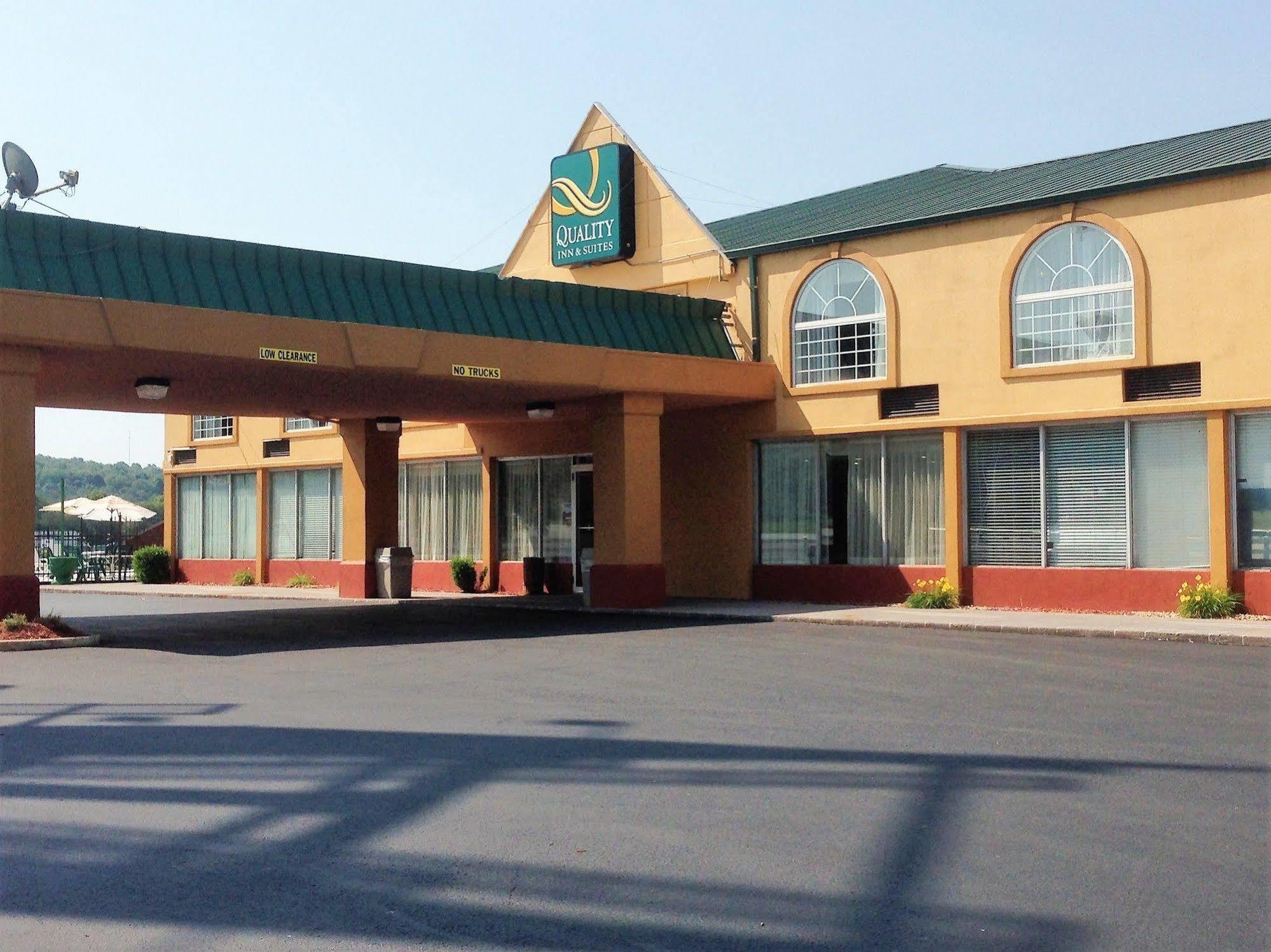 Quality Inn & Suites Horse Cave Zewnętrze zdjęcie